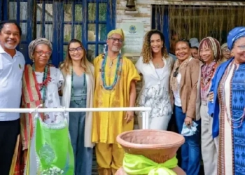 Primeira dama Janja e Ministros visitam terreiro de Umbanda no Rio de Janeiro