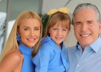 🟥 “SÓ GUILHOTINA”: PROFESSOR DA UFRJ SUGERE EXECUÇÃO APÓS FOTO DE FILHA DE JUSTUS E GERA REVOLTA NACIONAL