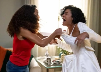 RAQUEL EXPÕE MARIA DE FÁTIMA E RASGA VESTIDO DE NOIVA EM CENA CHOCANTE!