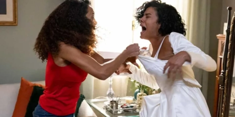 RAQUEL EXPÕE MARIA DE FÁTIMA E RASGA VESTIDO DE NOIVA EM CENA CHOCANTE!