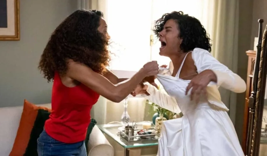 RAQUEL EXPÕE MARIA DE FÁTIMA E RASGA VESTIDO DE NOIVA EM CENA CHOCANTE!