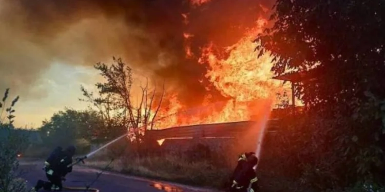 Rússia lança maior ataque com drones e mísseis desde o início da guerra na Ucrânia