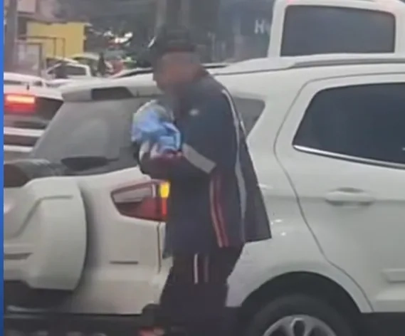 ( Video) Bebê nasce em via movimentada em Campo Grande e emociona moradores