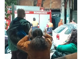 Urgente!! Laje desaba em residência no Rio e deixa homem ferido