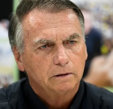 Bolsonaro pode ser preso em 24 horas se não apresentar defesa