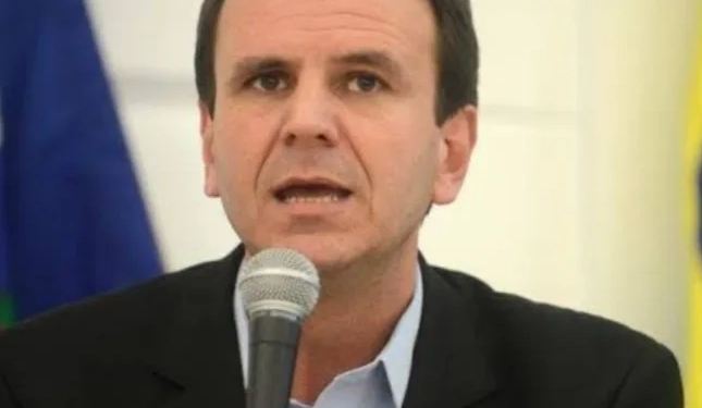 Táxis intermunicipais poderão trafegar na faixa do BRT Transbrasil – Anúncio de Eduardo Paes surpreende motoristas