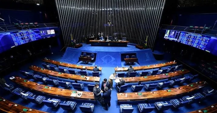 Senado aprova manutenção da isenção do IR para quem ganha até dois salários mínimos