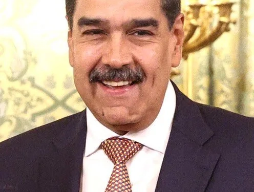 Maduro provoca EUA após recompensa bilionária: “Venham me buscar, covardes!”