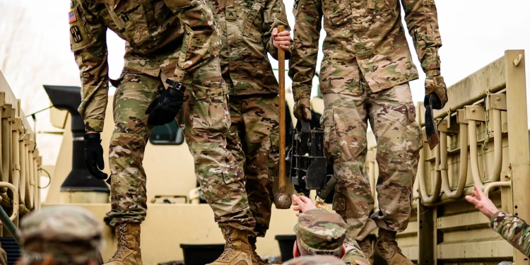 Trump declara emergência e envia Guarda Nacional para conter onda de violência em Washington, DC