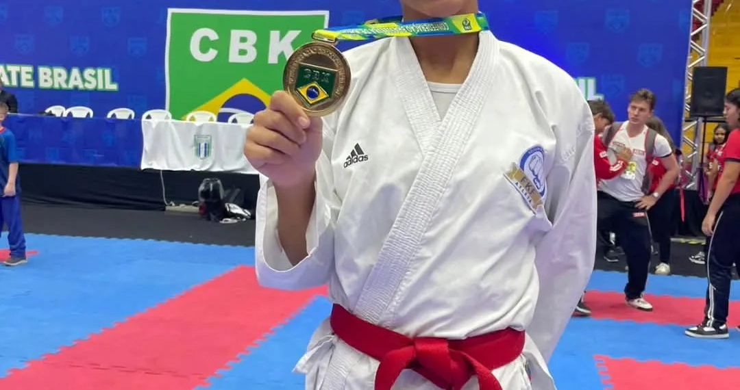 🏆 Lavinia Costa, de Campo Grande, é Campeã Brasileira e brilha no cenário internacional do karatê