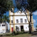 Homem é preso após invadir igreja armado com foice durante missa em Campo Grande