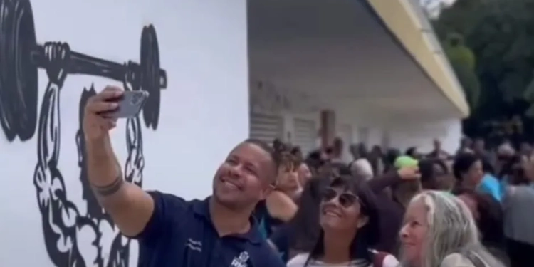 Pela Primeira Vez na História, Miécimo da Silva Ganha Academia de Musculação Moderna em Campo Grande