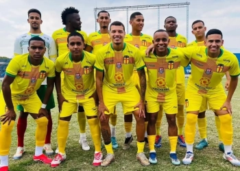 Zona Oeste em festa!! Santa Cruz conquista acesso histórico à Série B2 do campeonato Carioca de futebol