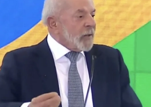 ( Video) Presidente Lula diz que salário de R$ 46 mil “não é muito” e ironiza falta de reajuste