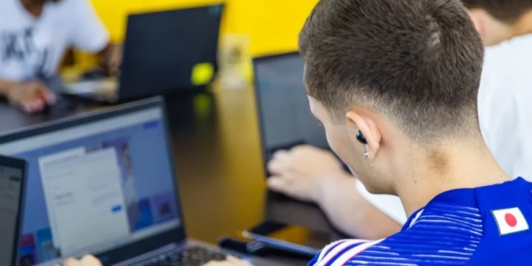 Prefeitura do Rio abre 3.500 vagas em cursos de tecnologia para jovens de 15 a 29 anos