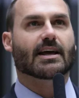 Urgente!! Eduardo Bolsonaro quer ser presidente do Brasil em 2026!!
