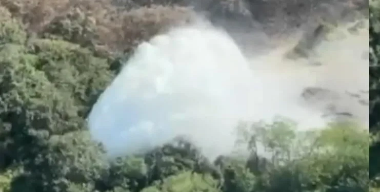 ( Urgente) Tubulação se Rompe em Campo Grande e Deixa Parte da Zona Oeste sem Água; Vazamento Gigante Assusta Moradores