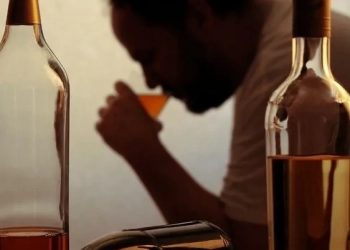 Alcoolismo Grave Garante Benefício de R$ 1.518 no INSS — Veja Como Acessar”