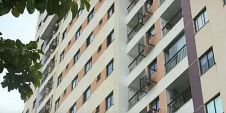 Condomínio impõe ‘toque de recolher do amor: Sexo após as 22h vigiado e multado