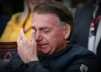 Segundo os médicos, Bolsonaro está muito doente e o diagnóstico do ex presidente preocupa