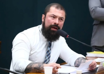 Deputado propõe dividir o país em dois: “Brasil do Norte” e “Brasil do Sul”
