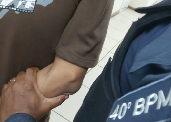 URGENTE!! ( FOTOS) POLICIA MILITAR PRENDE ASSALTANTE DE BANCO EM CAMPO GRANDE