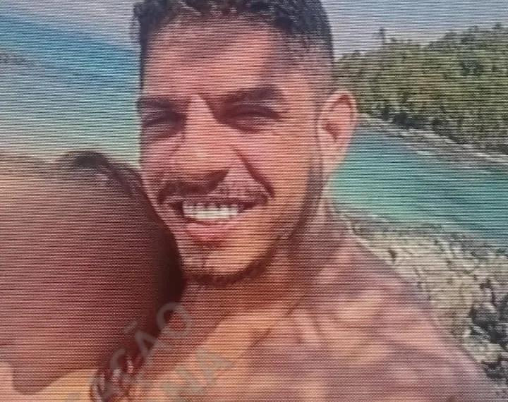 CRIANÇA DE 3 ANOS É ESPANCADA PELO PADRASTO E SEGUE INTERNADA EM ESTADO GRAVE NO RIO