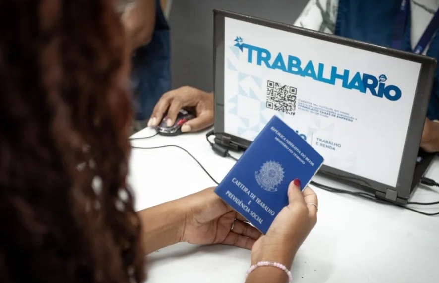 PREFEITURA DO RIO MAIS DE 1.500 VAGAS DE EMPREGO ABERTAS NO RIO: OPORTUNIDADE PARA QUEM BUSCA INSERÇÃO NO MERCADO DE TRABALHO