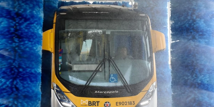 Prefeitura do Rio inaugura 5ª garagem do BRT e promete mais eficiência no transporte