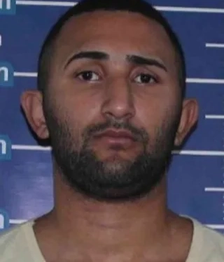 GUERRA NA ZONA OESTE! HOMEM ACUSADO DE INVADIR HOSPITAL É EXECUTADO PELA PRÓPRIA MILÍCIA EM SANTA CRUZ!