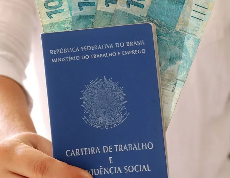 URGENTE: Câmara aprova isenção de Imposto de Renda para quem ganha até R$ 5 mil