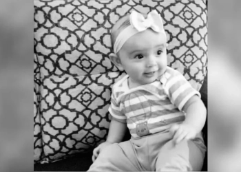 Bebê de 1 ano e 7 meses morre após se afogar em balde dentro de casa