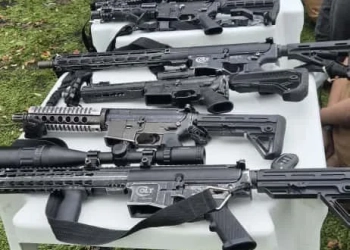 ( ATUALIZAÇÃO) Festa do Dia das Crianças em Pedra de Guaratiba termina em tiroteio e prisão de milicianos armados com fuzis!