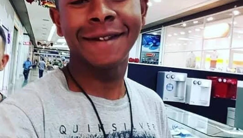 IDENTIFICADO MOTOTAXISTA BALEADO POR MILICIANOS NUMA COMUNIDADE NA ZONA OESTE