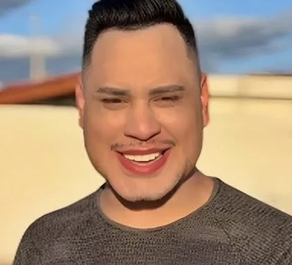 Influenciador é assassinado com 17 tiros na porta de casa; crime choca seguidores e levanta suspeitas sobre motivação política