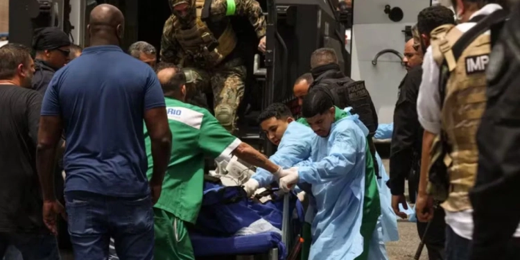 MEGAOPERAÇÃO NA PENHA E ALEMÃO DEIXA 13 POLICIAIS FERIDOS — DOIS EM ESTADO GRAVE”