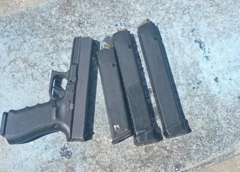 TIROTEIO E CORRERIA EM CAMPO GRANDE:( VIDEO)  ATAQUE FRUSTRADO DO COMANDO VERMELHO TERMINA EM FUGA E ARMAS ABANDONADAS