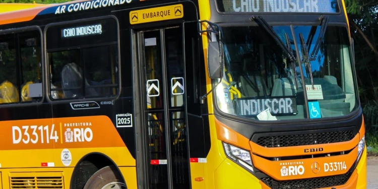 Zona Oeste recebe, nas próximas semanas, os primeiros 100 ônibus da renovação municipal