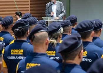 PREFEITO EDUARDO PAES SAI NA FRENTE E REFORÇA A SEGURANÇA COM NOVA TURMA DA FORÇA MUNICIPAL