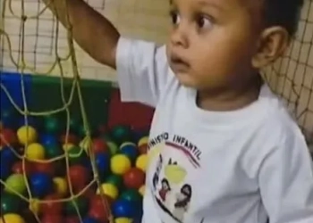 CRIME BARBÁRICO EM QUEIMADOS: PADRASTO É PRESO APÓS MATAR MENINO DE 2 ANOS POR MOTIVO CRUEL