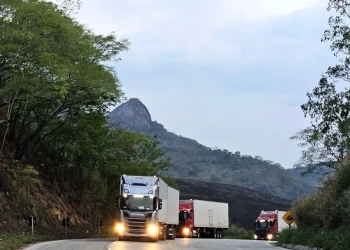 Greve dos Caminhoneiros Fracassa e País Mantém Rotina Sem Interdições