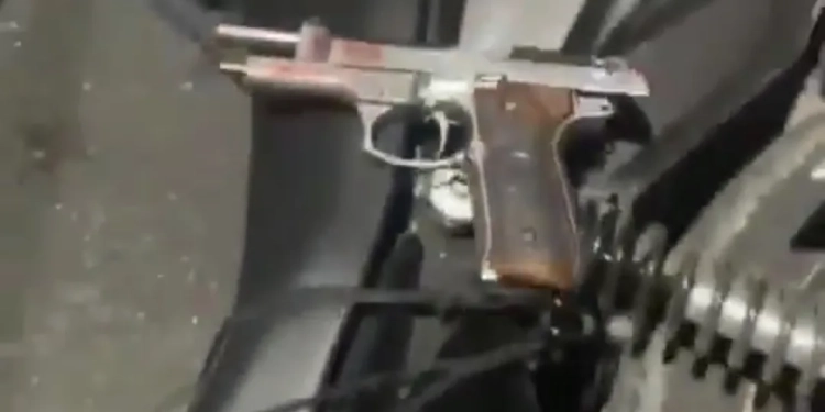 ( IMAGENS FORTES E SATISFATÓRIAS) ASSALTANTE É LINCHADO APÓS ROUBO EM CAMPO GRANDE!!