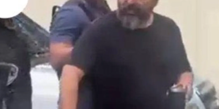 Ex-PM é preso após agressão brutal à ex-esposa em bar no Recreio e envio de ameaças