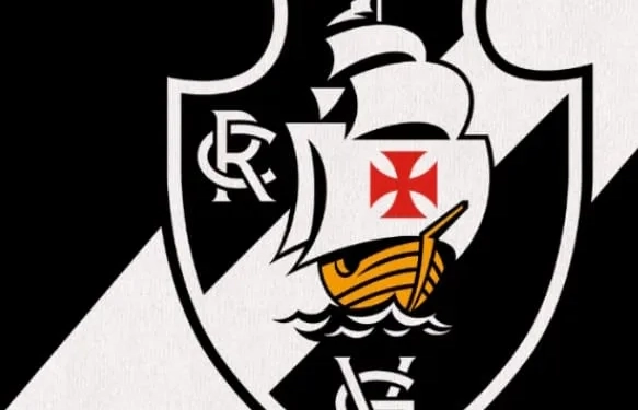 Vasco luta até o fim, perde por 2 a 1 para o Corinthians no Maracanã e sai da final da Copa do Brasil de cabeça erguida