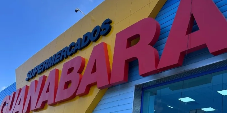 Rede de Supermercados Guanabara aposta em variedade, ofertas e adegas renovadas para festas de fim de ano