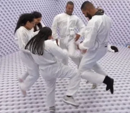 Imprensa Internacional Aponta “Quarto Branco” do BBB26 como Tortura e Gera Repercussão Mundial