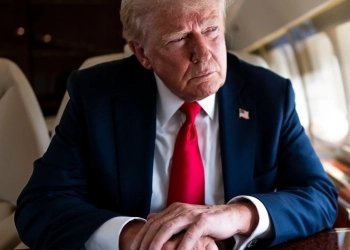 Trump ameaça Irã com aniquilação total caso seja assassinado: “apagado da face da Terra”