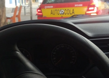 DETRAN MUDA REGRAS DA CNH: FIM DA BALIZA E CARRO AUTOMÁTICO NO EXAME JÁ É REALIDADE EM PARTE DO PAÍS