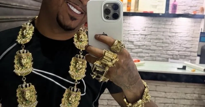 Traficante do Comando Vermelho mata influenciador no Rio por ser o ” Dom Juan ” na comunidade