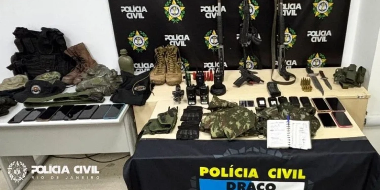 TERROR NA ZONA OESTE: DRACO DESMONTA NARCOMILÍCIA ARMADA ATÉ OS DENTES EM GUARATIBA